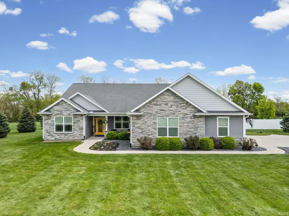 8433 Shepardson Creek Dr, Lafayette, IN 47905