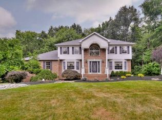 31 Drummond Way, Monroe, NJ 08831