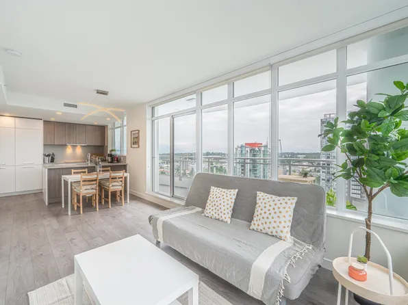 13318 104th Ave, Surrey, BC V3T 1V4