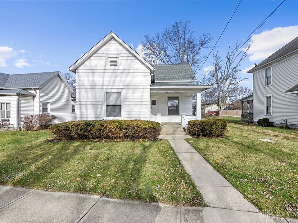 1st image of 690 Xenia Ave