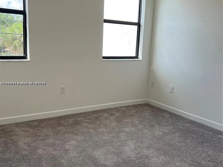 13412 SW 287th Ter — Photo 9