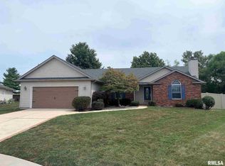 2000 Carrington Ct, Springfield, IL 62704