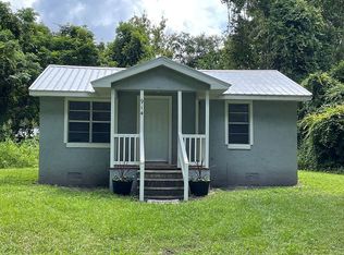 914 Center St, CRESCENT CITY, FL 32112
