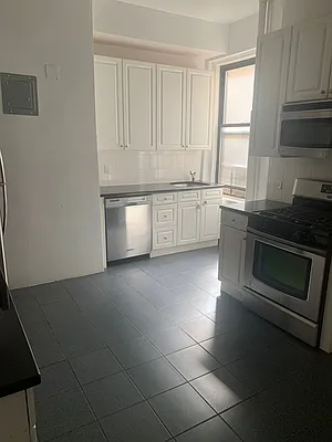 Rented by 220 West 98 Realty LLC | media 3