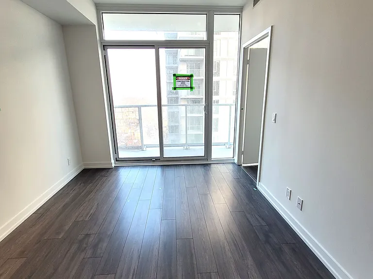 33 Helendale Ave #1701 — Photo 6