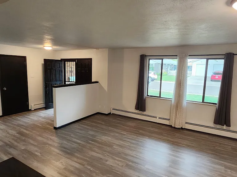 5821 W Green Meadows Pl — Photo 7