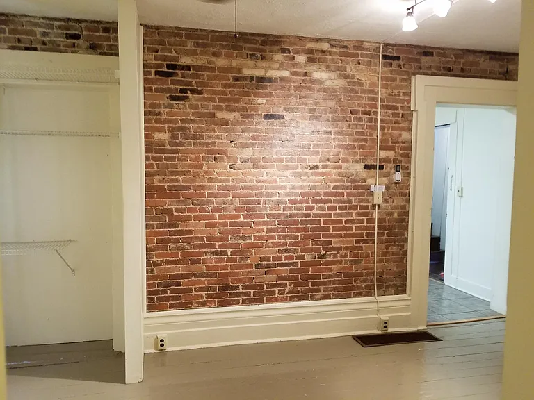 360 S Upper St #2 — Photo 9