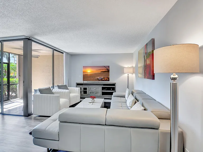 2255 Lindell Blvd #4103 — Photo 5