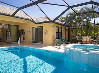 1043 Tivoli Ln, Naples, FL 34104
