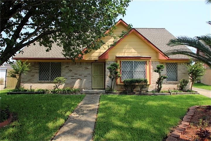 1st image of 8606 Dawnridge Dr