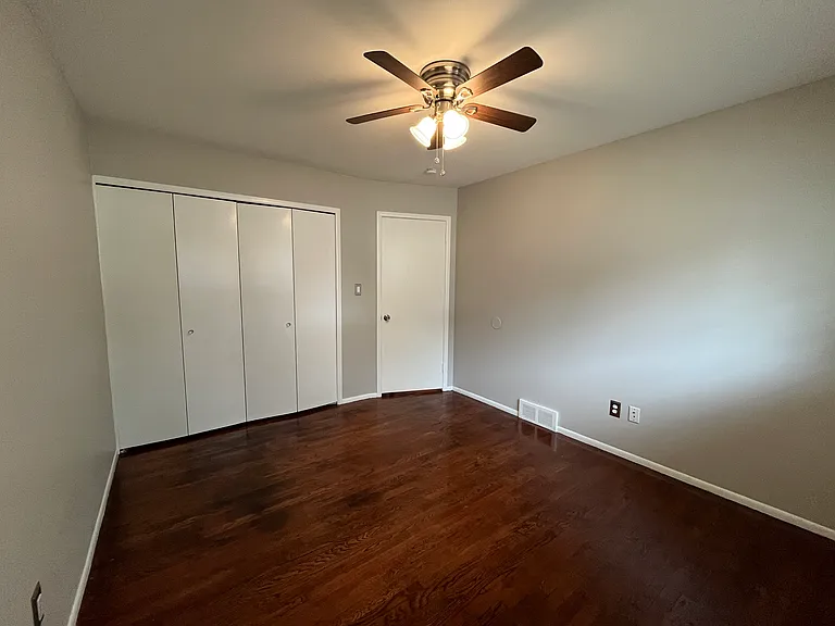 13643 Irvington Ct — Photo 11