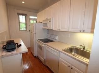 90 Trowbridge St #3, Cambridge, MA 02138