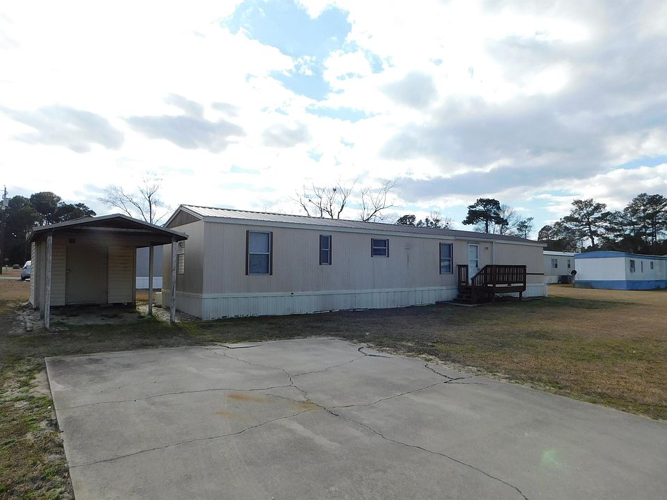 1st image of 180 Colonial Ct