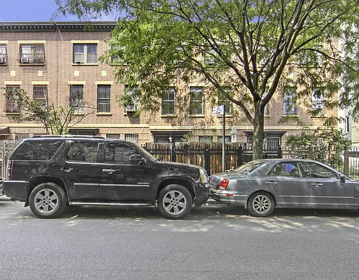 Rented by Douglas Elliman | media 16