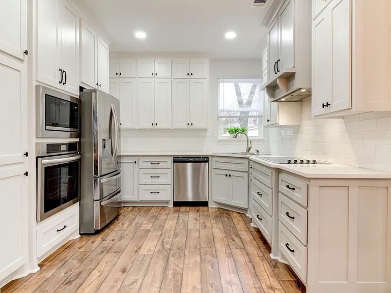 3206 S Izard St — Photo 12
