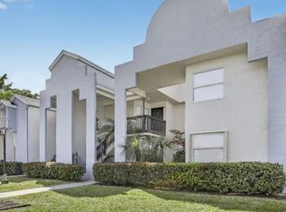 805 SW 113th Way #805, Hollywood, FL 33025
