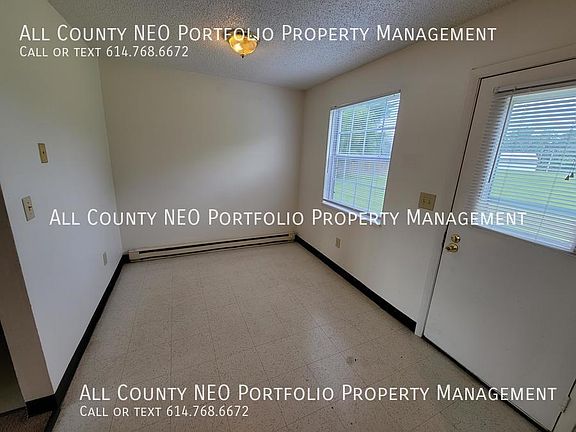 5th image of 935 S Court St Unit 30