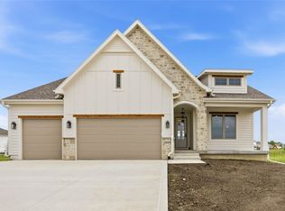 2603 10th Ave SE, Altoona, IA 50009