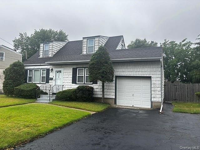 1st image of 216 Bergen Court