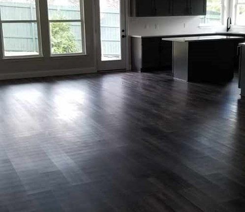 2nd image of 102 Iberville Pl