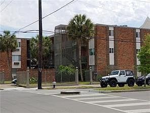 1st image of 1135 Jackson Ave APT 305