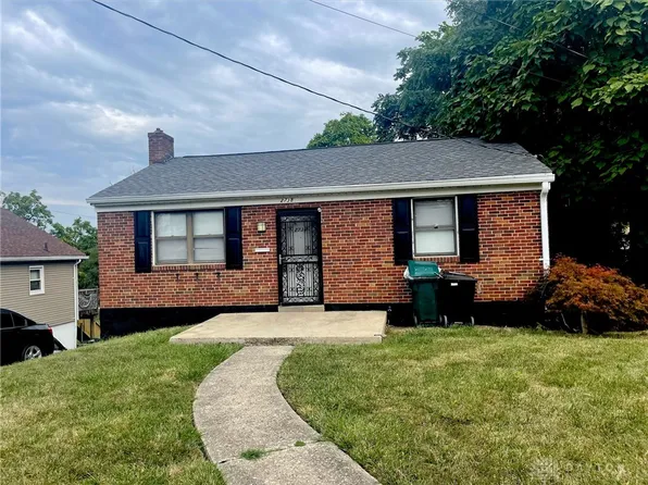 2738 W North Bend Rd, Cincinnati, OH 45239