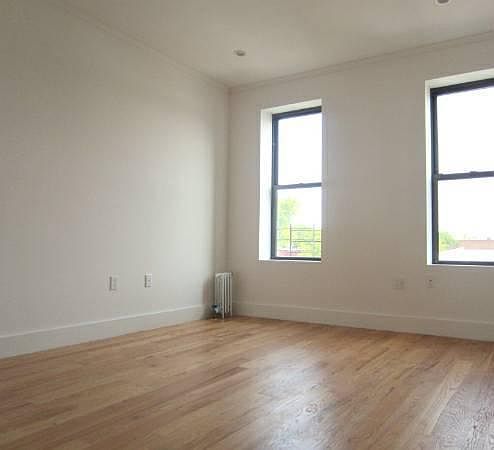 2nd image of 515 Park Pl APT 1A