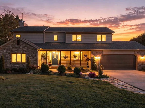 12109 Bayshore Blvd, Grabill, IN 46741