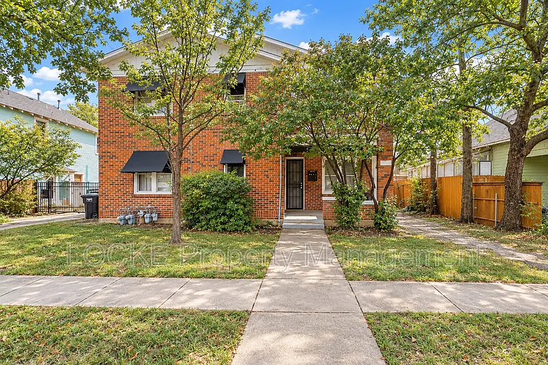 1 bed, 1.0 bath, 800 sqft, $1,195 — Photo 1