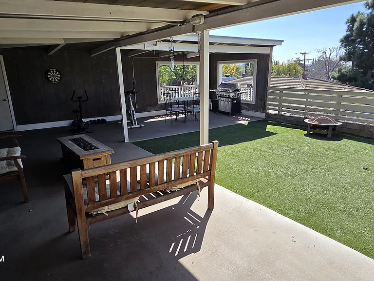 9260 Mesa Vista Ave — Photo 17