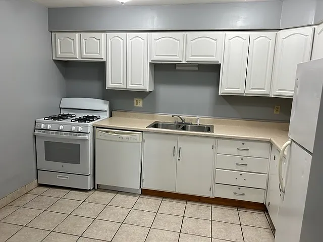 1718 Mecklenburg Rd #6 — Photo 10