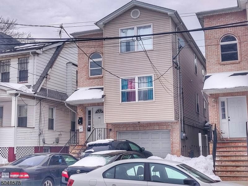 2nd image of 46 Isabella Ave