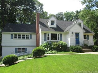 11 Victoria Ln, Old Lyme, CT 06371