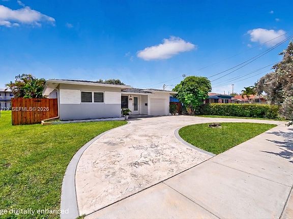 2nd image of 709 NW 9th Ct
