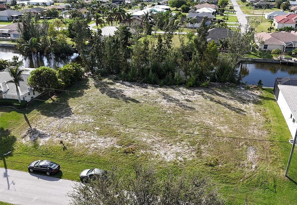 1st image of 3744 SW 11th Pl