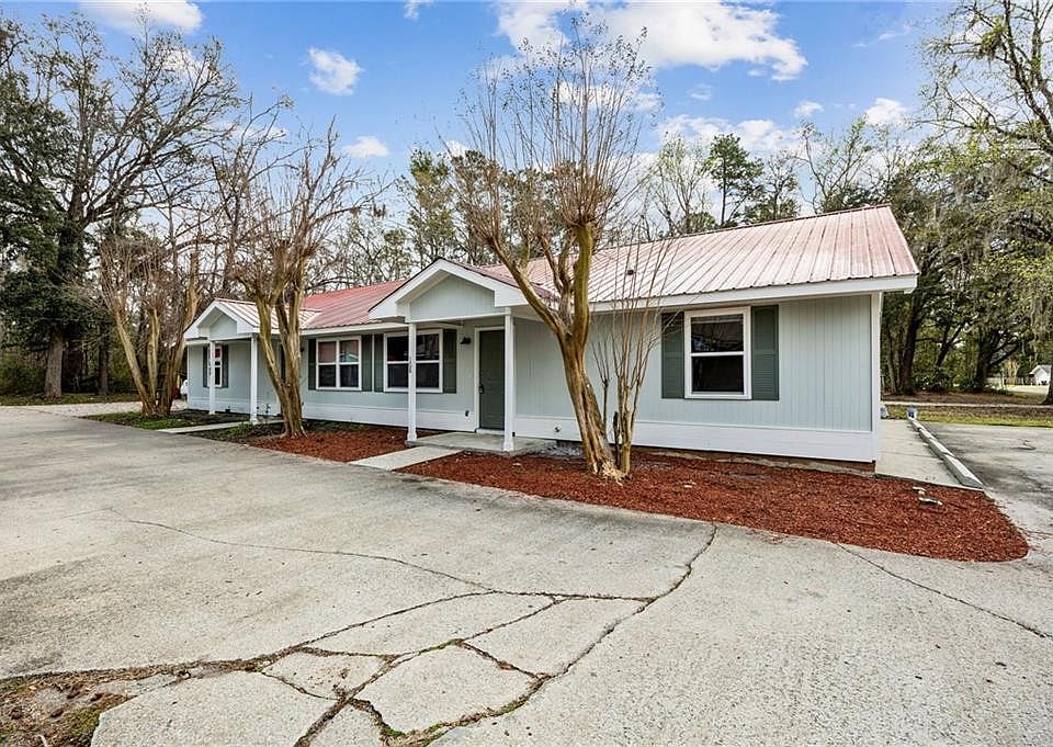 1st image of 108 Clarks Bluff Rd