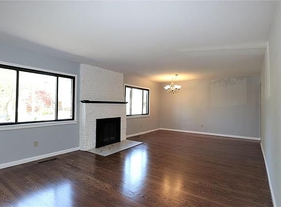 4th image of 11402 Prospect Dr