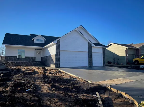 8203 W Lang St, Wichita, KS 67205