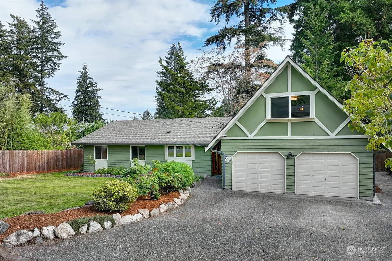 2812 167th Avenue NE photo 1