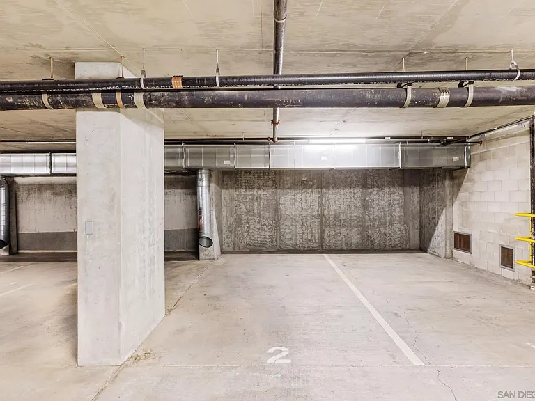 850 Beech St #307 — Photo 34