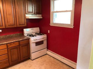 1608 Highwood Ave APT A, Pekin, IL 61554