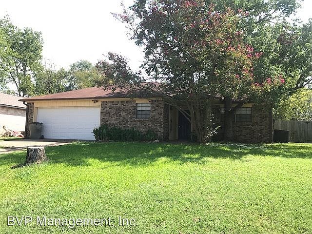 1st image of 3904 Ravenwood Dr