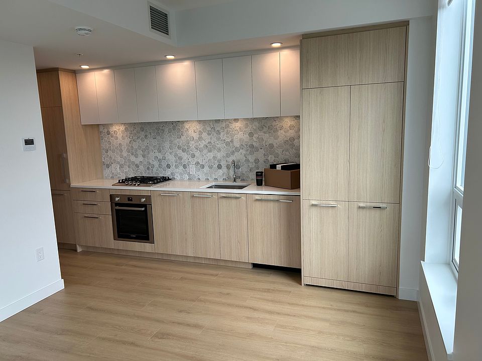 1st image of 2425 Alpha Ave #2302