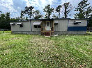 304 Queens Rd, Hubert, NC 28539