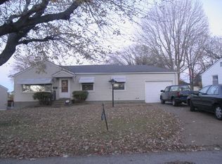 1225 Esquire Dr, Saint Louis, MO 63137