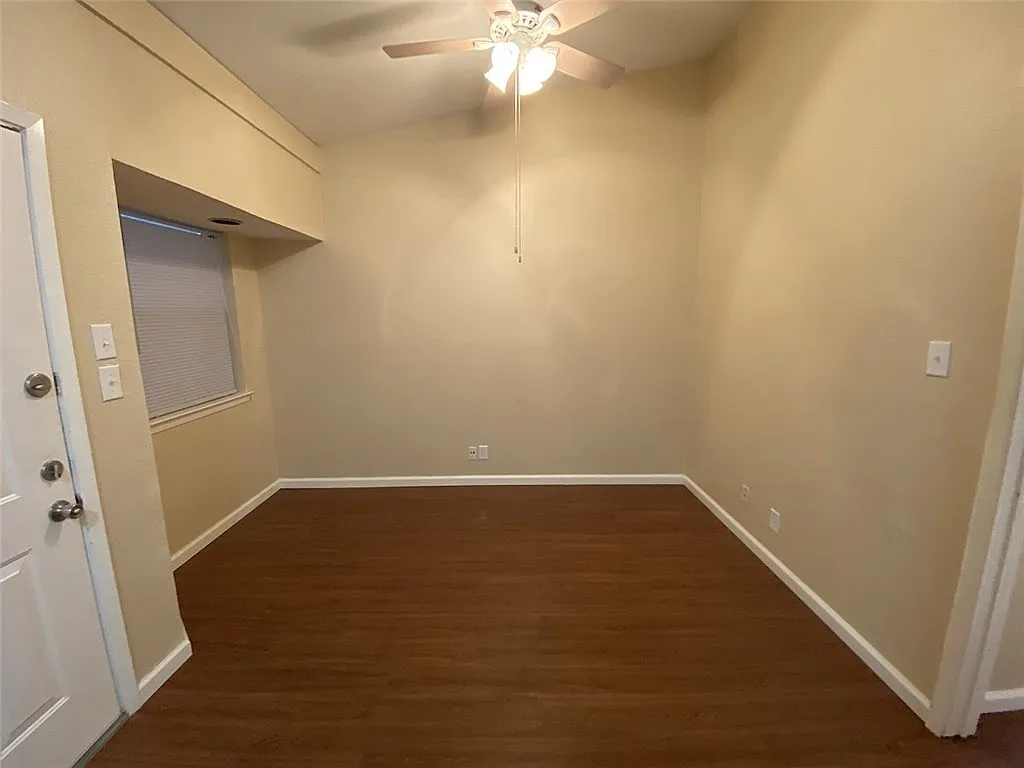 3316 Guadalupe St Apt 311 — Photo 2
