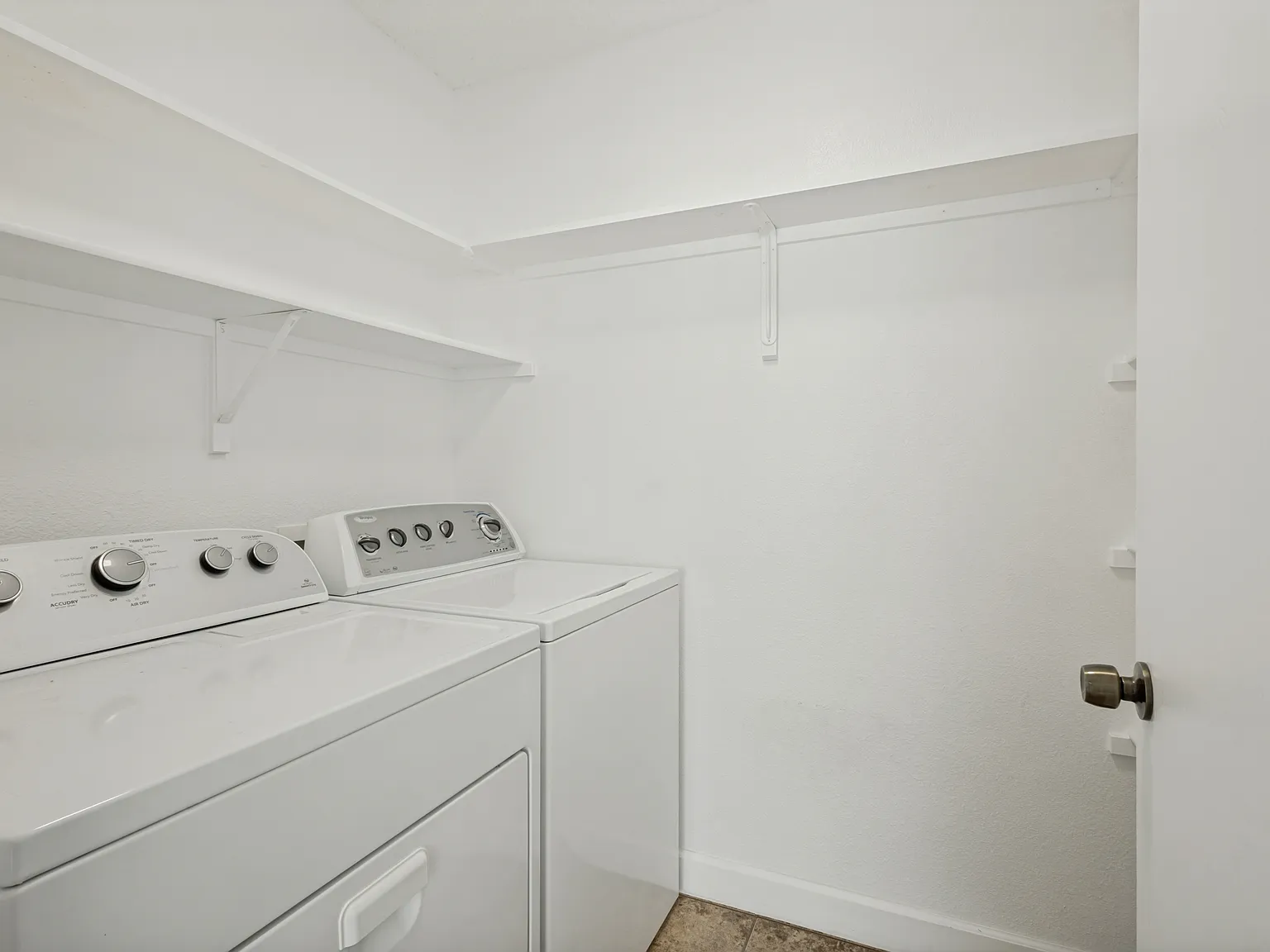 3 bed, 1518 sqft, $2,200 — Photo 1