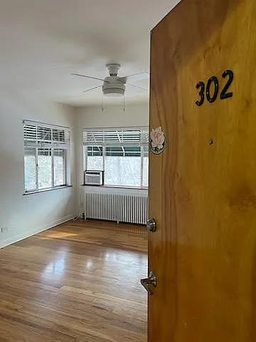Corner unit with a view
