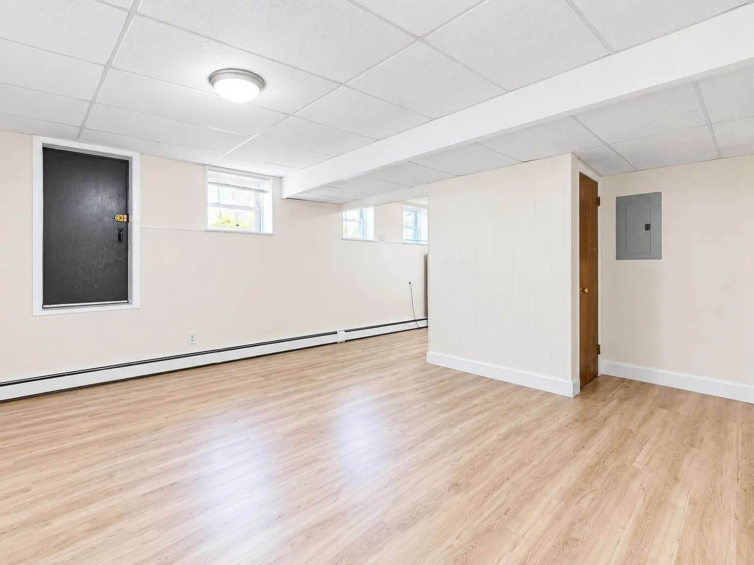 1 bed, 1.0 bath, 600 sqft, $2,095 — Photo 2