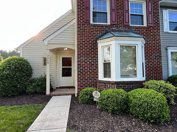 3rd image of 2249 High Bush Cir
